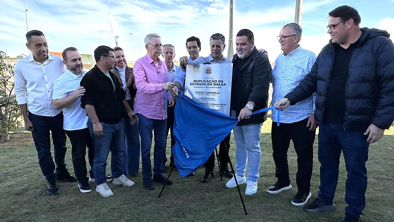 Prefeito Chico entrega duplicação da Estrada da Balsa