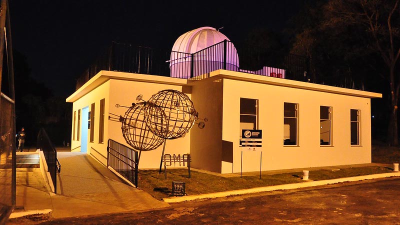 Observatório de Americana tem mês dedicado à observação de Saturno e da Lua