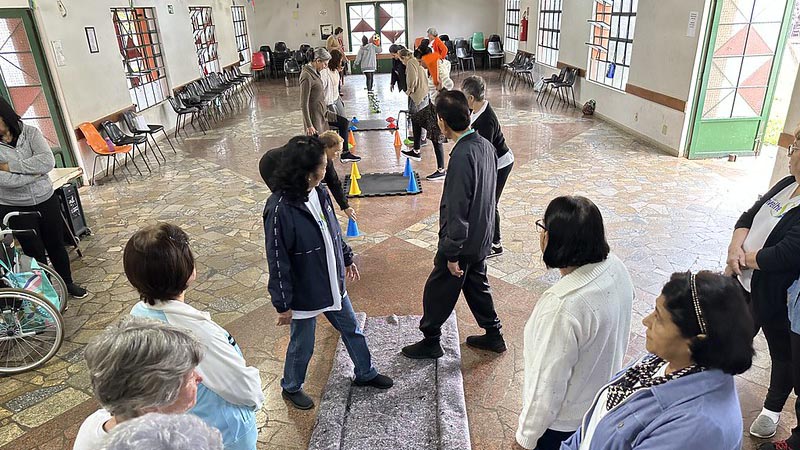  Junho Prateado leva ações de prevenção de quedas a pessoas idosas em Americana