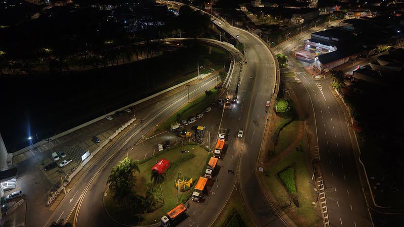 Foto  - Após período de chuvas, Prefeitura retoma obras da primeira etapa da reforma do Viaduto Centenário