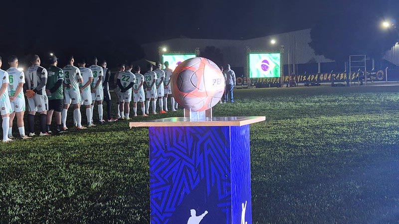 Foto  - Gigantão 2026: Unidos da Gruta vence Cidade Jardim em noite de abertura no Centro Cívico