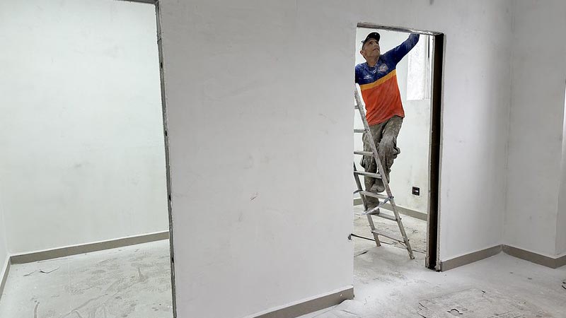 Novo espaço do Programa Mamãe Nenê recebe pintura