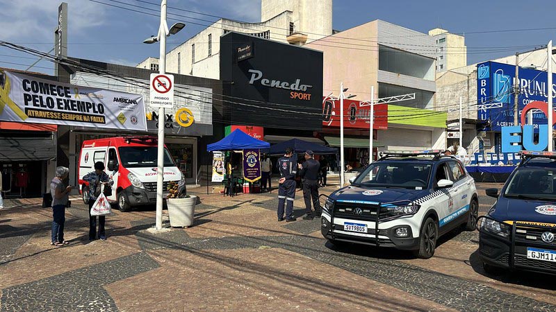 Prefeitura promove ação do Maio Amarelo na Praça Comendador Muller nesta quarta-feira
