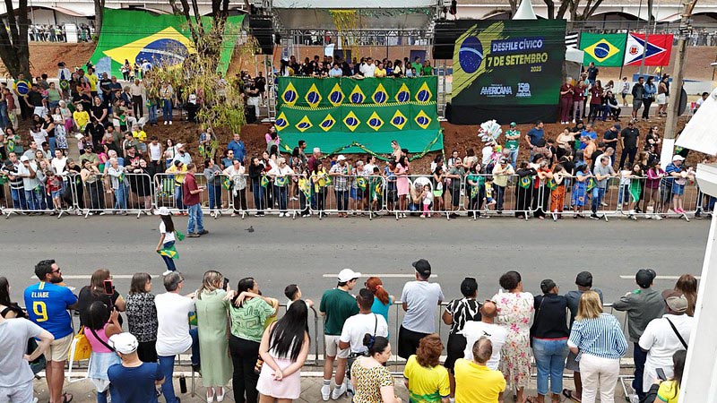 Desfile Cívico de 7 de Setembro terá mais de mil participantes na Avenida Brasil