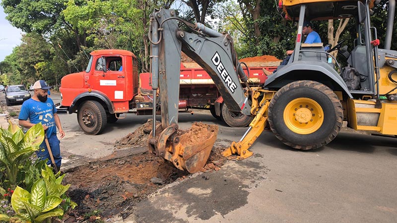 Foto  - DAE realiza 200 consertos de vazamentos de água em sete dias