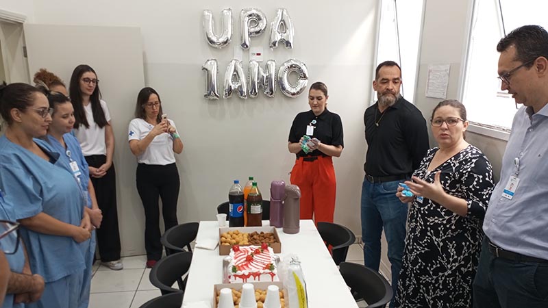 Funcionários da UPA São José recebem homenagem pelo primeiro ano de funcionamento