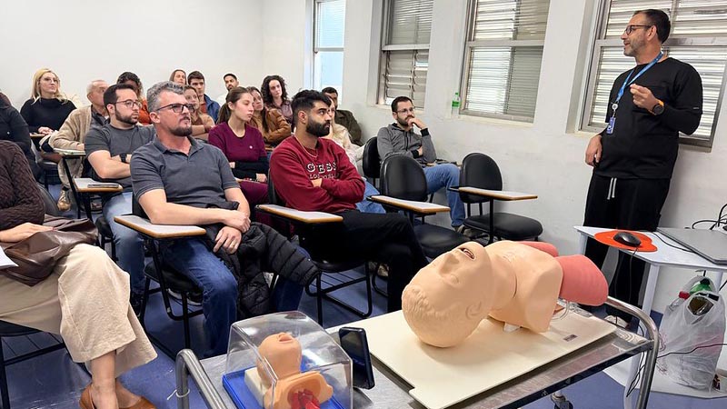 Hospital Municipal promove capacitação para médicos da rede de urgência e emergência