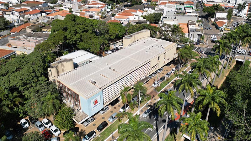Prefeitura de Americana convoca mais 33 professores e aprovados em outros 11 cargos